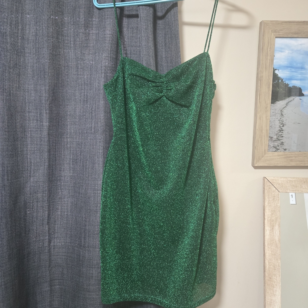 Elegant Green Glitter Dress